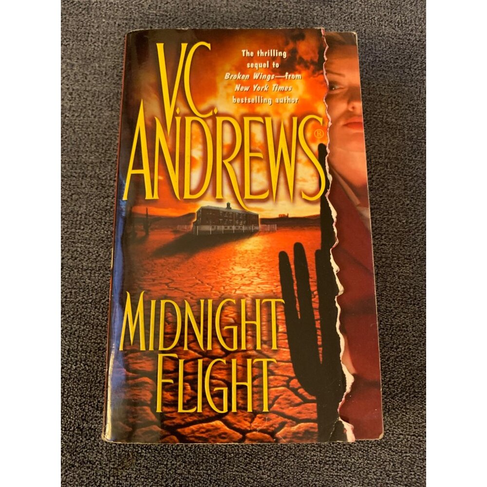 V.C. Andrews "Midnight Flight" Paperback Book
